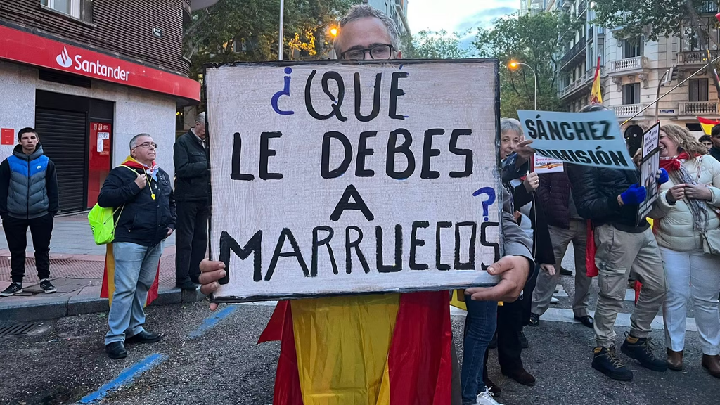 1.064 días sin faltar a la cita: Ferraz mantiene viva su protesta diaria